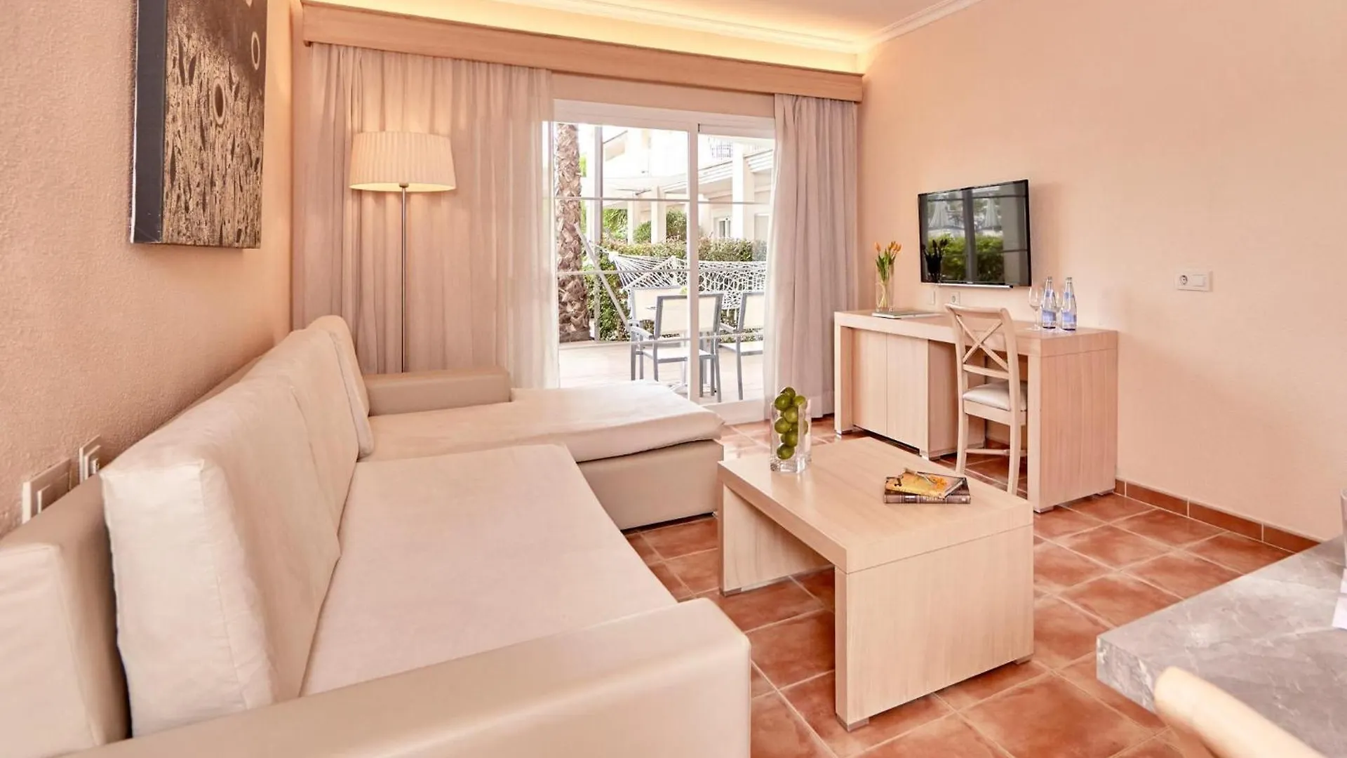 Aparthotel Zafiro Can Picafort