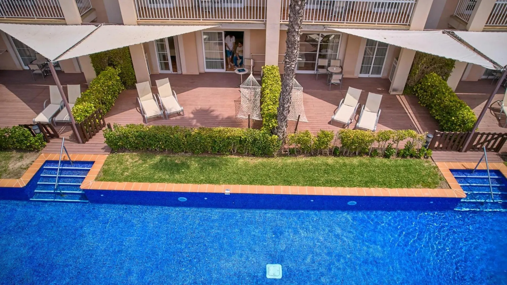 **** Aparthotel Zafiro Can Picafort Spain