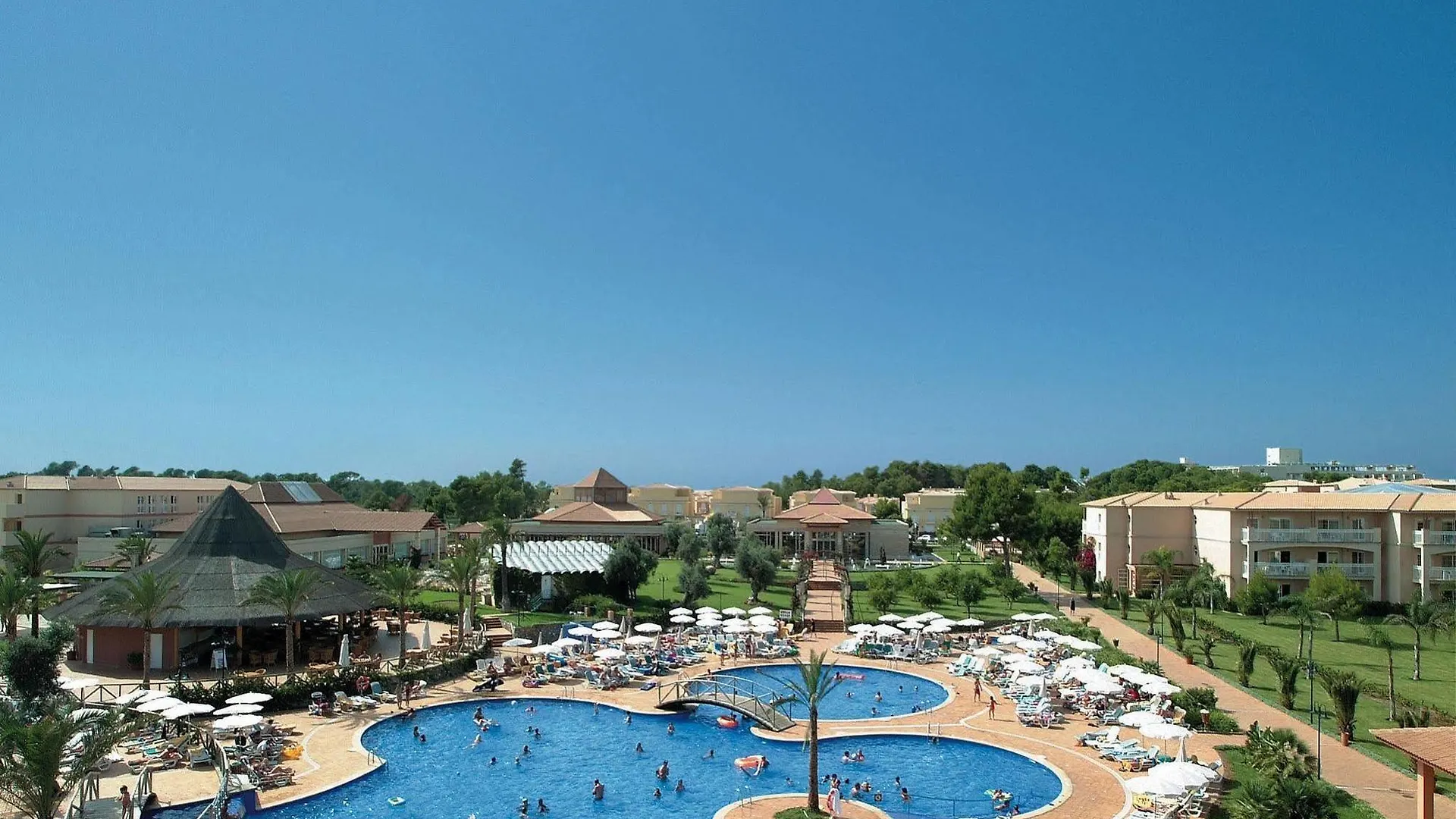 Zafiro Can Picafort Can Picafort  Aparthotel